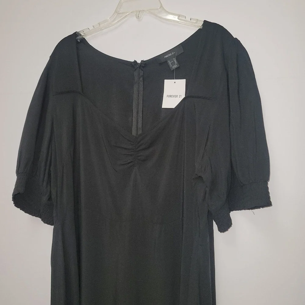 FOREVER 21 Square Neck Puff Sleeve Midi 3X Romantic Milkmaid Soft Black Dress‎